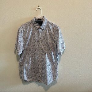 Banana Republic White Floral Casual Button Down Shirt - Organic Cotton